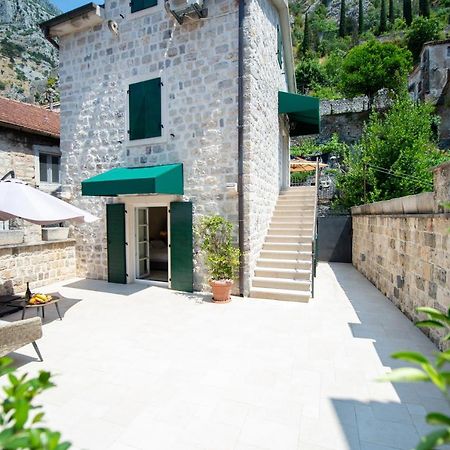Katareo Apartments Kotor Eksteriør bilde
